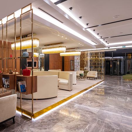 Movenpick Living Istanbul West Hotel Exterior foto Lobby