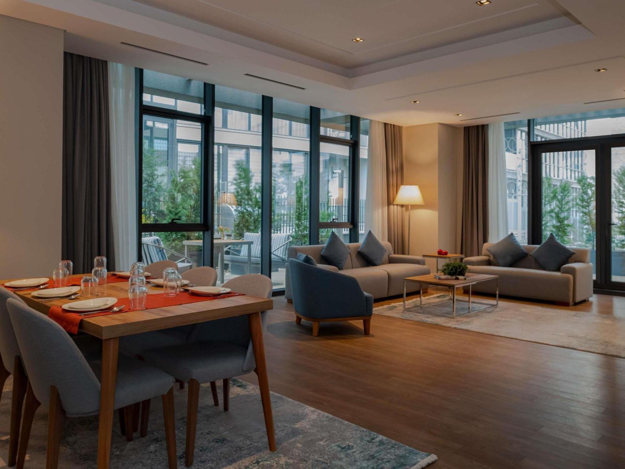 Movenpick Living Istanbul West Hotel Exterior foto