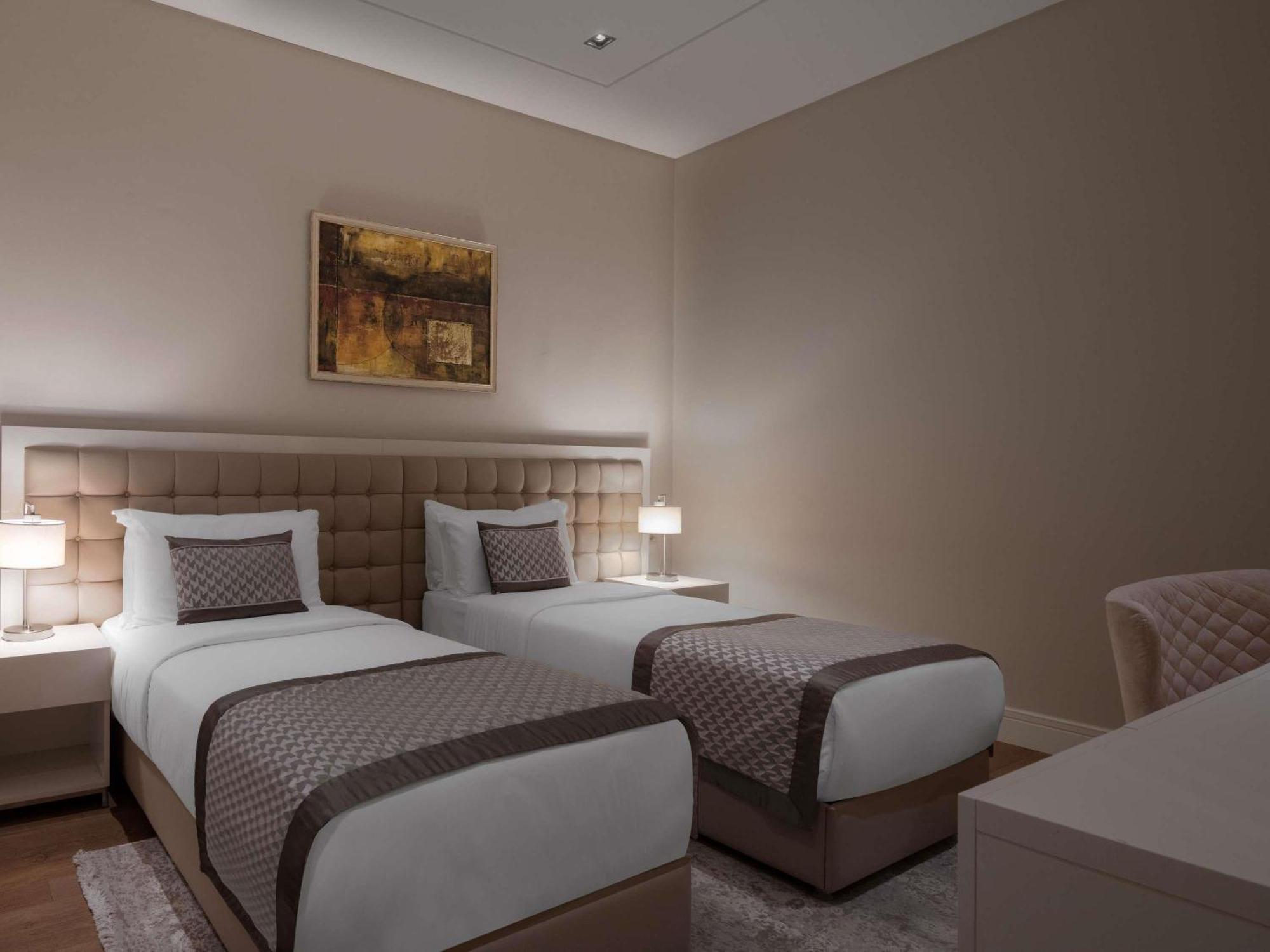 Movenpick Living Istanbul West Hotel Exterior foto