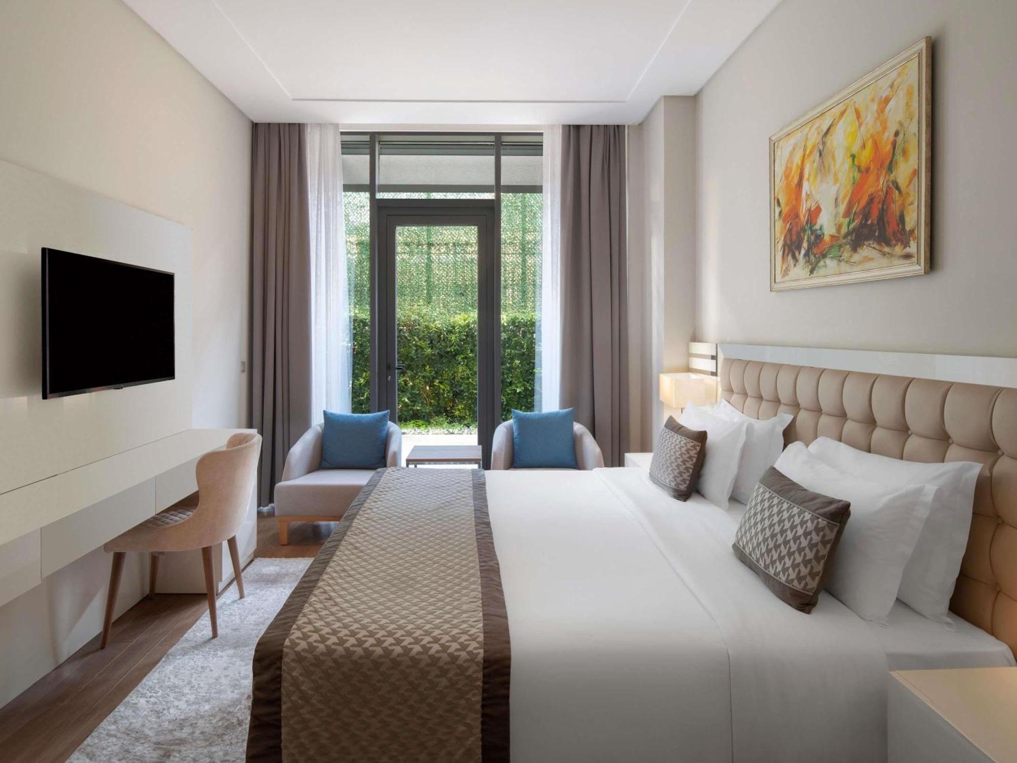 Movenpick Living Istanbul West Hotel Exterior foto